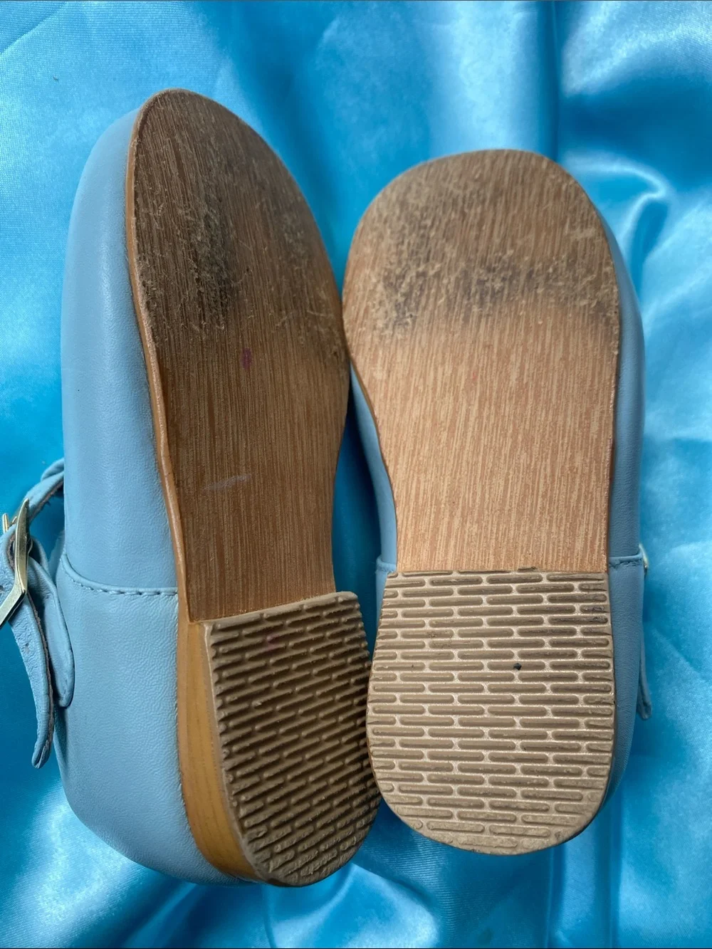 Dondolo T-Strap  Mary Jane Style Shoes - Light Blue